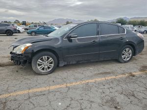 Nissan Altima BASE 2.5L 4 2010