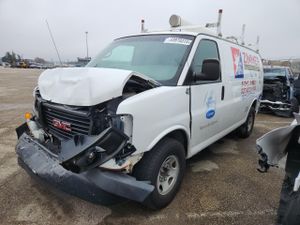 GMC Savana G2500 4.8L 8 2013
