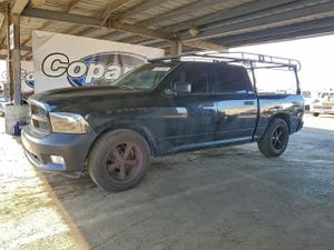 Dodge RAM ST 5.7L 8 2012