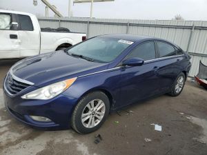 Hyundai Sonata GLS 2.4L 4 2013