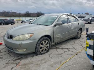 Toyota Camry LE 2.4L 4 2005