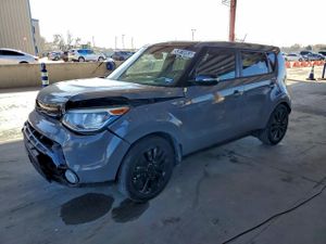 Kia Soul ! 2.0L 4 2015