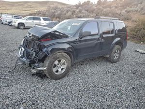 Nissan Pathfinder S 4.0L 6 2011