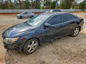 Toyota Camry BASE 2.5L 4 2012
