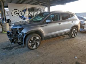 Volkswagen Taos 1.5L 4 2024
