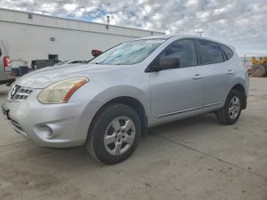 Nissan Rogue S 2.5L 4 2013