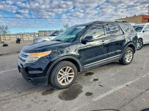 Ford Explorer XLT 3.5L 6 2011