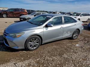 Toyota Camry LE 2.5L 4 2015