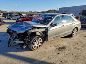 Mercedes-Benz E 350 4MATIC 3.5L 6 2013