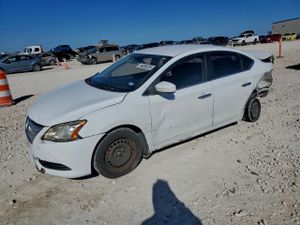 Nissan Sentra S 1.8L 4 2015