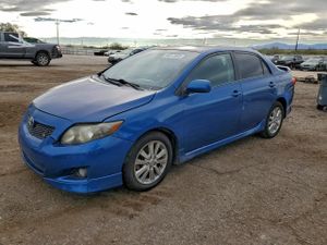 Toyota Corolla BASE 1.8L 4 2010