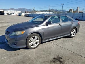 Toyota Camry BASE 2.5L 4 2010