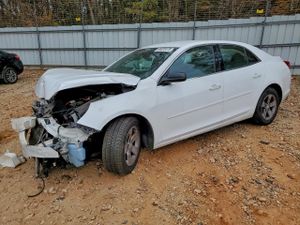 Chevrolet Malibu LS 2.5L 4 2013