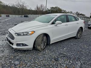 Ford Fusion SE 2.0L 4 2015