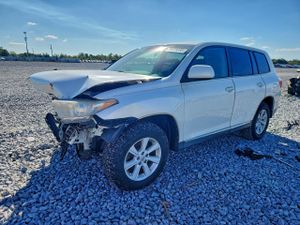 Toyota Highlander BASE 2.7L 4 2013