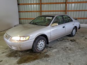 Toyota Camry CE 2.2L 4 1997