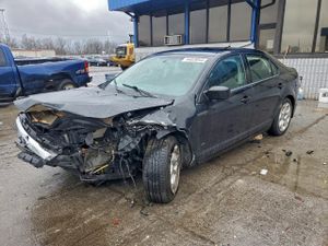Ford Fusion SE 2.5L 4 2011