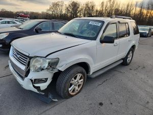 Ford Explorer XLT 4.0L 6 2010