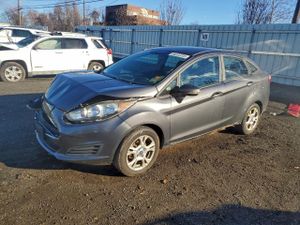 Ford Fiesta SE 1.6L 4 2015