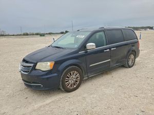 Chrysler Town & Country LIMITED 3.6L 6 2011
