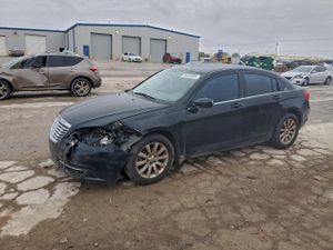 Chrysler 200 TOURING 2.4L 4 2013