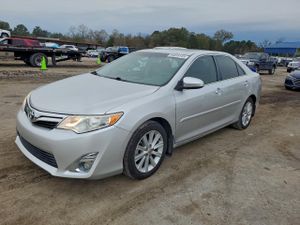 Toyota Camry L 2.5L 4 2013