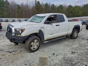 Toyota Tundra DOUBLE CAB 5.7L 8 2008