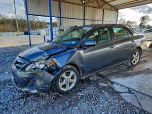 Toyota Corolla BASE 1.8L 4 2011