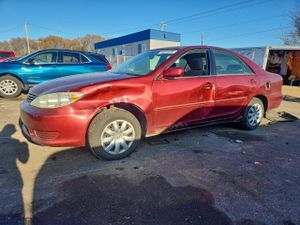 Toyota Camry LE 2.4L 4 2005