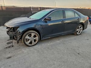 Toyota Camry L 2.5L 4 2014