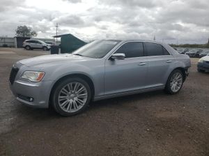 Chrysler 300C 5.7L 8 2011