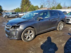 Toyota Venza LE 3.5L 6 2014