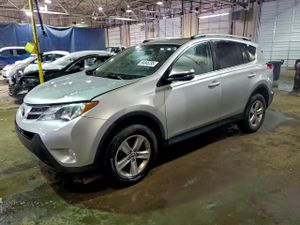 Toyota Rav4 XLE 2.5L 4 2015