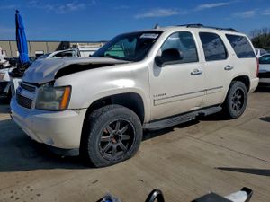 Chevrolet Tahoe C1500 LTZ 5.3L 8 2011