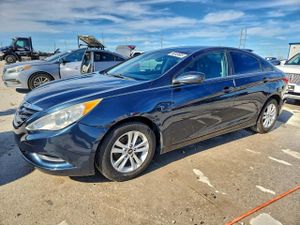 Hyundai Sonata GLS 2.4L 4 2013