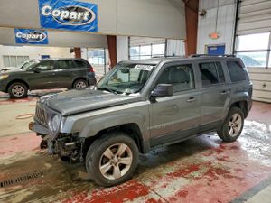 Jeep Patriot LATITUDE 2.4L 4 2012