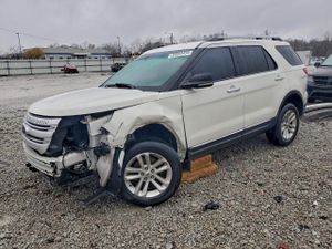 Ford Explorer XLT 3.5L 6 2012