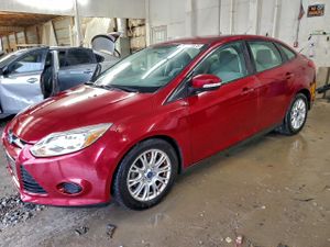 Ford Focus SE 2.0L 4 2014