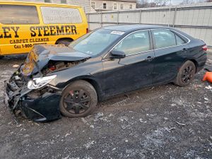 Toyota Camry LE 2.5L 4 2015