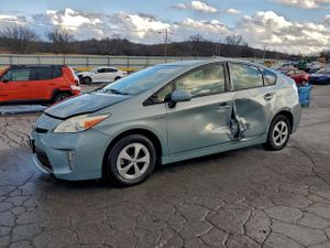 Toyota Prius 1.8L 4 2013