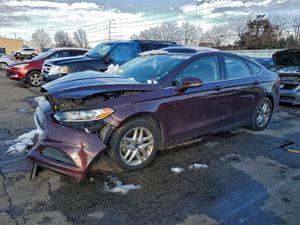 Ford Fusion SE 2.5L 4 2013