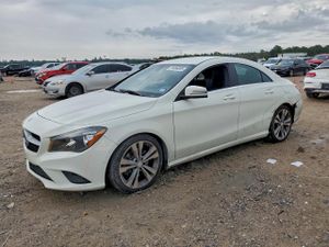 Mercedes-Benz CLA 250 2.0L 4 2015
