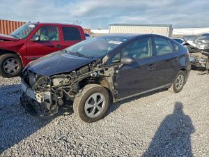 Toyota Prius 1.8L 4 2013