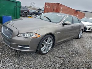Jaguar XJ 5.0L 8 2011