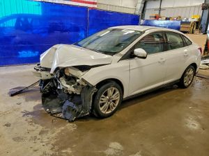 Ford Focus SEL 2.0L 4 2012