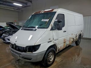 Dodge Sprinter 2500 2.7L 5 2005