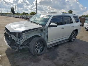 Toyota 4Runner SR5 4.0L 6 2014