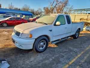 Ford F-150 4.6L 8 2003
