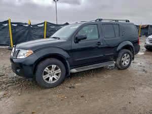 Nissan Pathfinder S 4.0L 6 2010