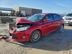 Ford Focus TITANIUM 2.0L 4 2012
